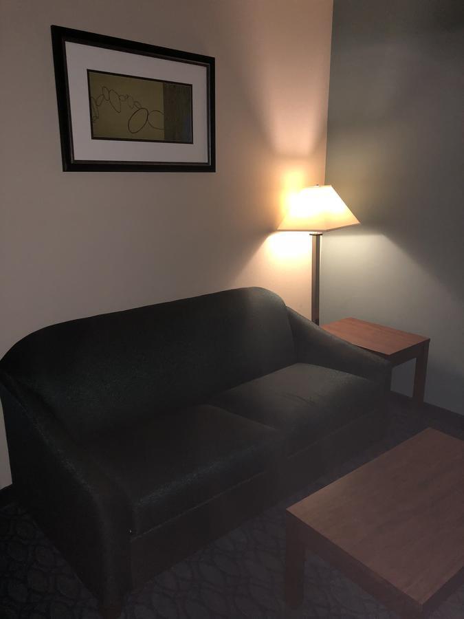 Countryview Inn & Suites Robinson Eksteriør billede