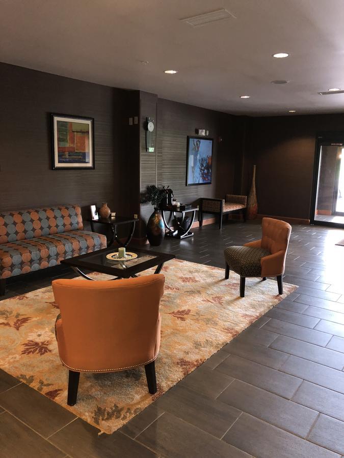 Countryview Inn & Suites Robinson Eksteriør billede