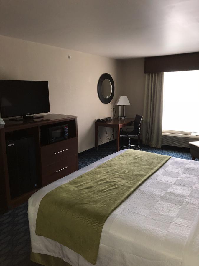 Countryview Inn & Suites Robinson Eksteriør billede