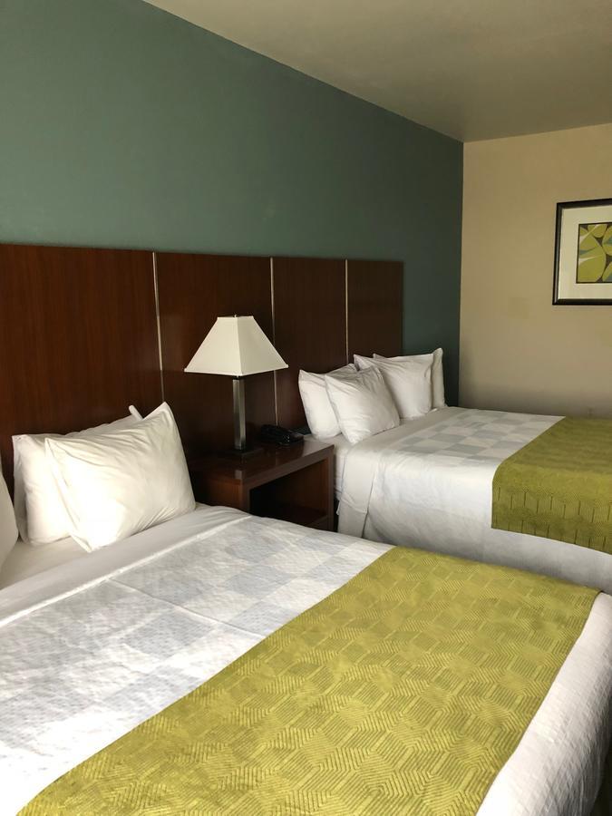 Countryview Inn & Suites Robinson Eksteriør billede